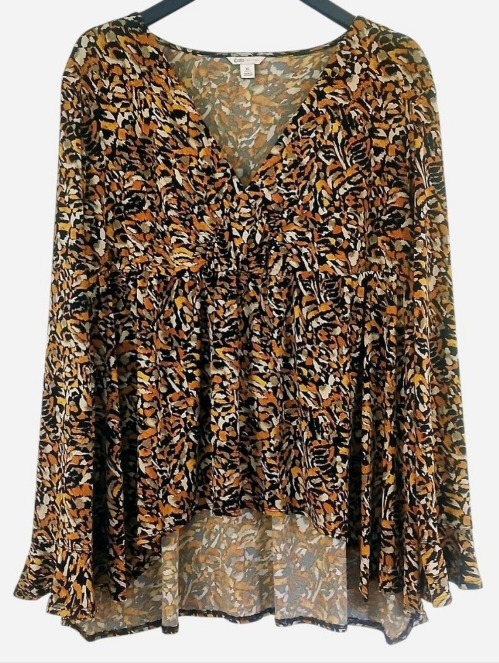 Cato XL Blouse Black Gray White Yellow Animal Print Ruffle Sleeve Detail